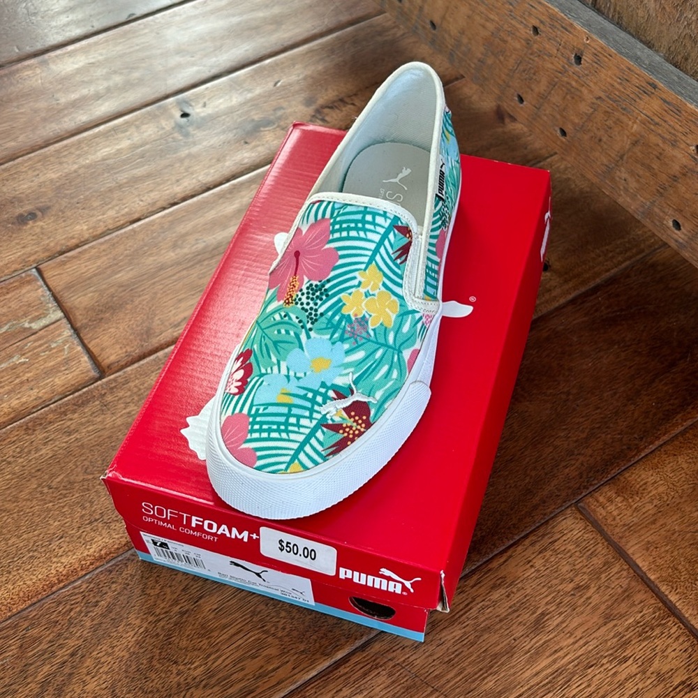 NWT Women’s Puma Bari Slip On Cat Tropical Slides